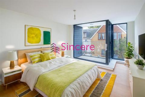 1 bedroom apartment to rent, 14 Cameron Road, Ilford IG3