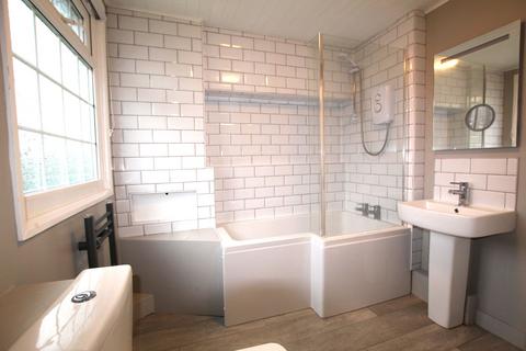 2 bedroom bungalow to rent, Mill Road, Ecclesfield, Sheffield