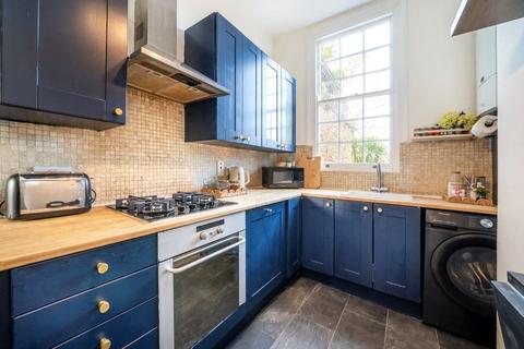1 bedroom flat for sale, Mile End Road, Bow, London, E3