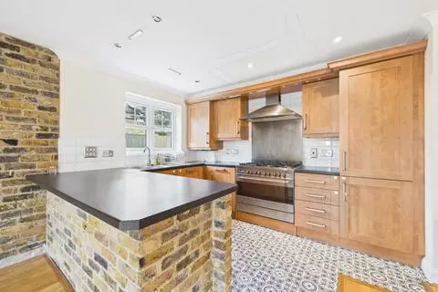 2 bedroom ground floor flat to rent – pohled 4