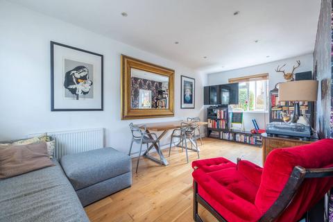 undefined, Crewys Road, Nunhead, London, SE15