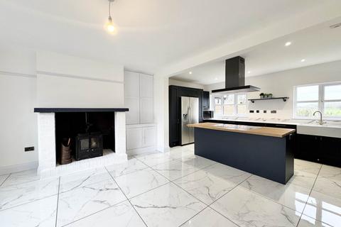 undefined, Parsons Brow, St Helens