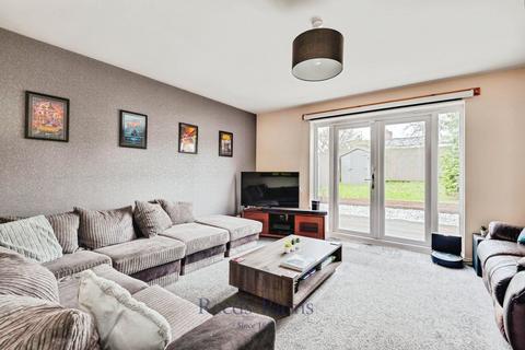 3 bedroom semi-detached house for sale, Sculthorpe Close, Merseyside WA10
