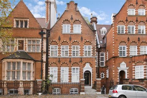 Collingham Gardens, London SW5