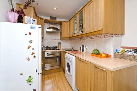 1 bedroom flat to rent, Collingham Gardens, London SW5