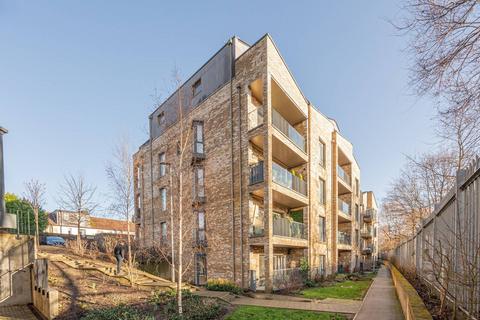 undefined, Breakspear Gardens, Colliers Wood, LONDON, SW19