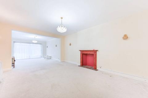5 bedroom detached house to rent, Mount Pleasant Road, Willesden Green, London, NW10