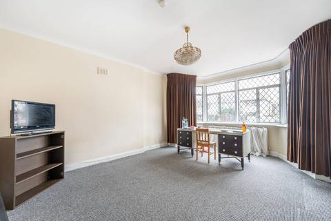 5 bedroom detached house to rent, Mount Pleasant Road, Willesden Green, London, NW10