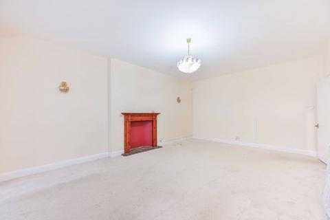 5 bedroom detached house to rent, Mount Pleasant Road, Willesden Green, London, NW10