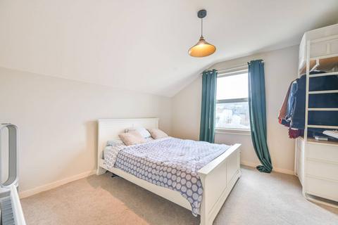 2 bedroom flat to rent, Springwell Avenue, Kensal Green, London, NW10