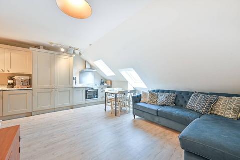 2 bedroom flat to rent, Springwell Avenue, Kensal Green, London, NW10
