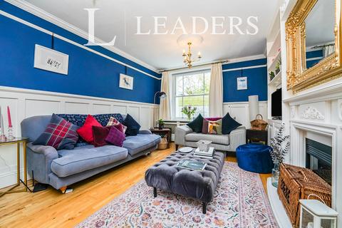 undefined, East Approach Drive, Cheltenham, GL52
