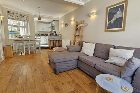 2 bedroom house for sale, Lostwithiel Street, Fowey