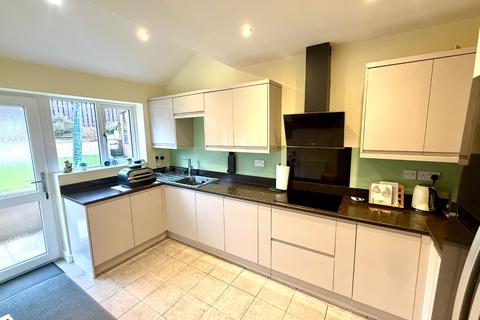 3 bedroom detached house for sale, 54 Greenway, Braunston, Northamptonshire, NN11 7JT