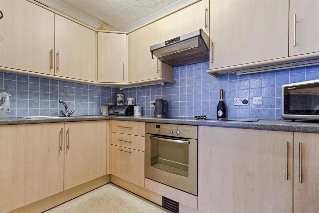 42 Oakland Court-005.JPG