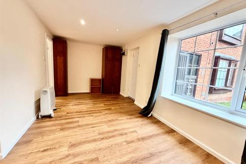 undefined, Avonbank Close, Redditch