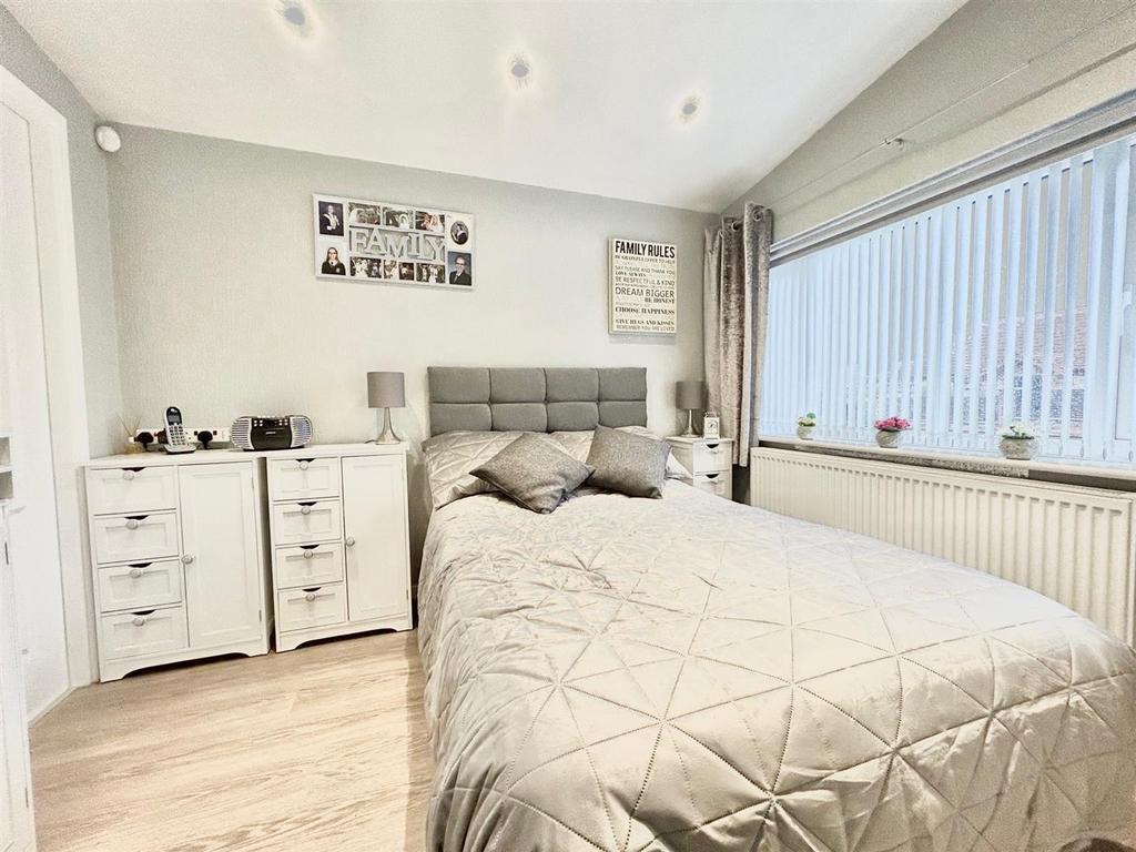Bedroom Downstairs.jpg