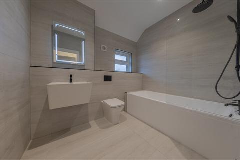 3 bedroom semi-detached house for sale, Leicester LE8