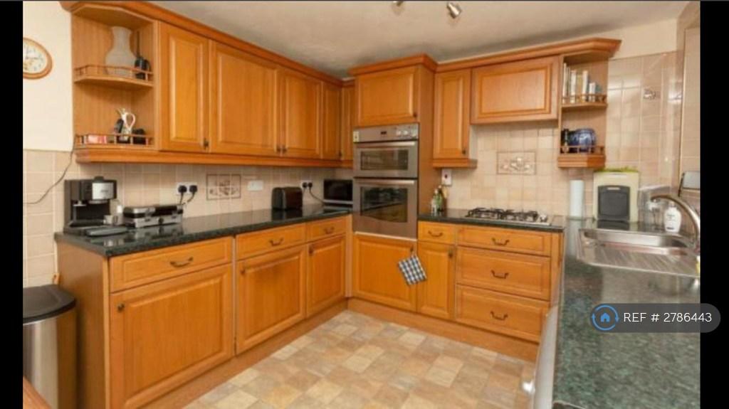 Kitchen 0