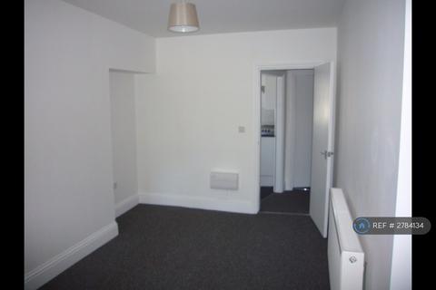 undefined, Boulevard, Hull, HU3