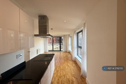 undefined, Leven Road, London, E14