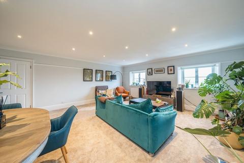 undefined, Portland Terrace, Richmond TW9