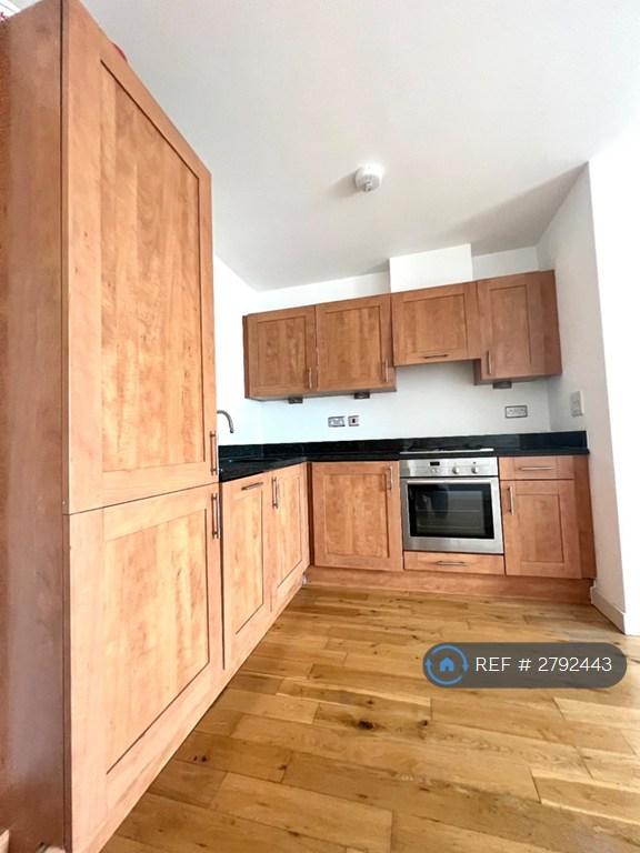 Kitchen &amp; Living Room
