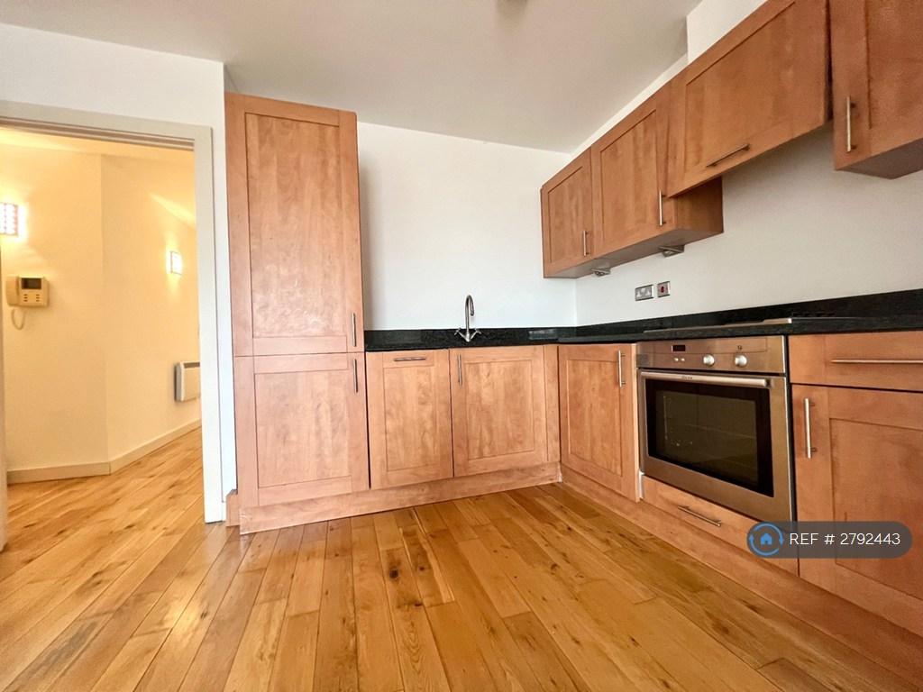 Kitchen &amp; Living Room
