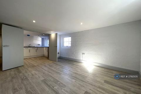 1 bedroom flat to rent, Southmill Road, Bishop's Stortford, CM23