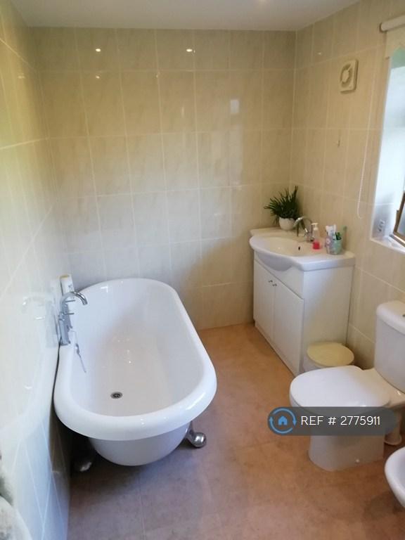 Ensuite Bathroom