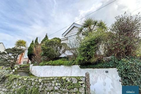undefined, Avenue Road, Falmouth