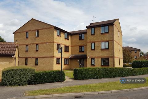 1 bedroom flat to rent, Lowestoft Drive, Slough, SL1