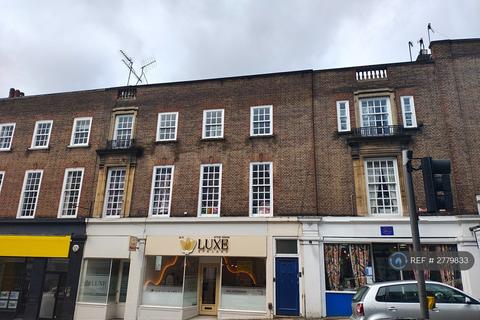 Crendon St, High Wycombe, HP13