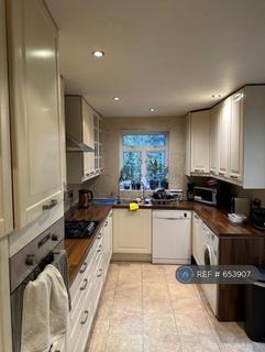 1 bedroom in a house share to rent, Parkfield Road, London, NW10