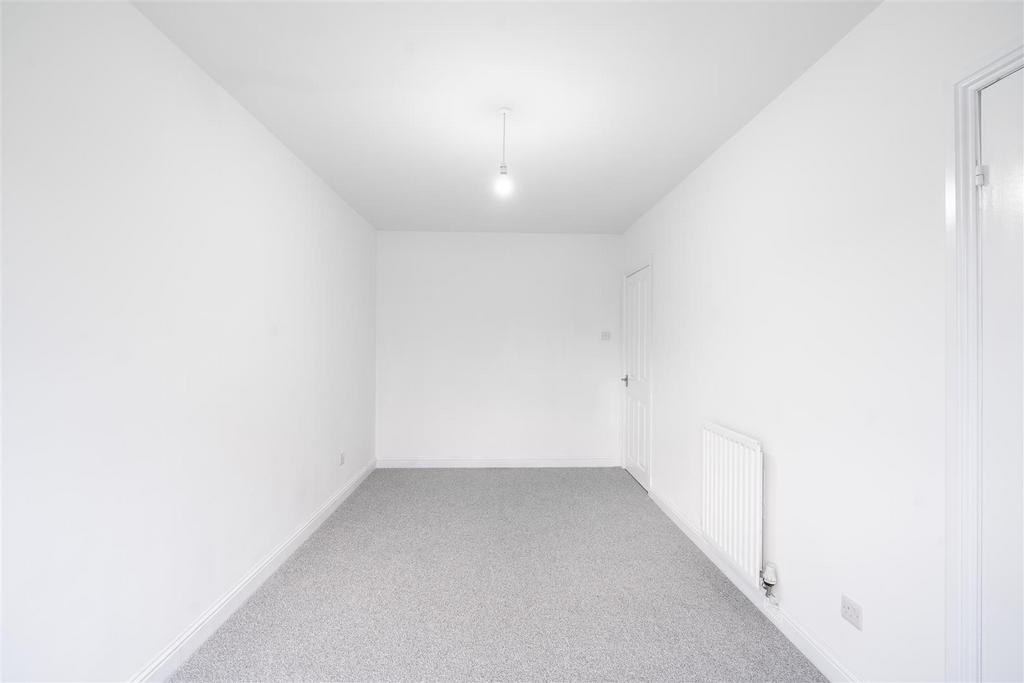 Bedroom.one.jpg