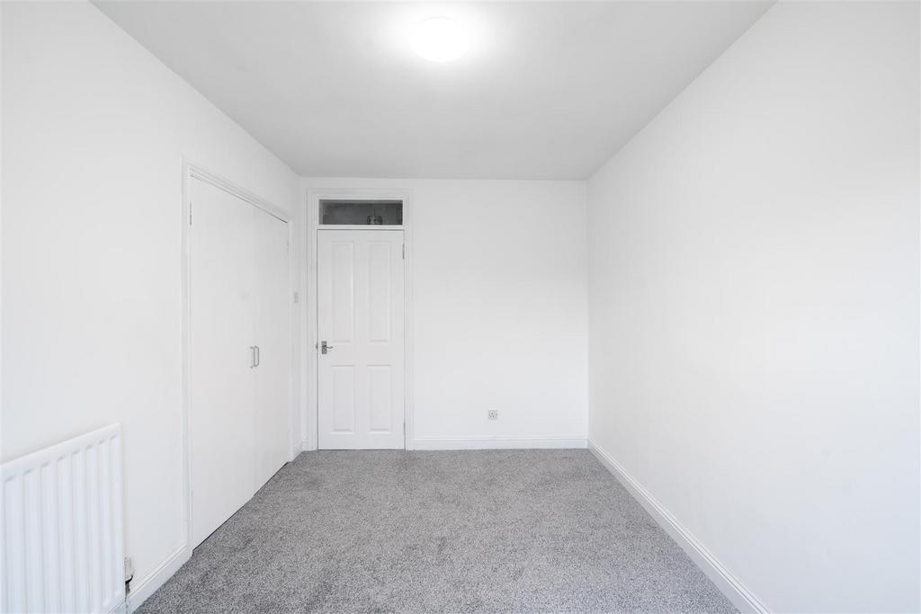 Bedroom.two.jpg