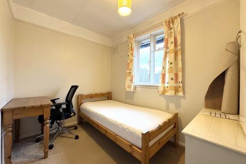 undefined, Kempson Crescent, Oxford, Oxfordshire, OX4