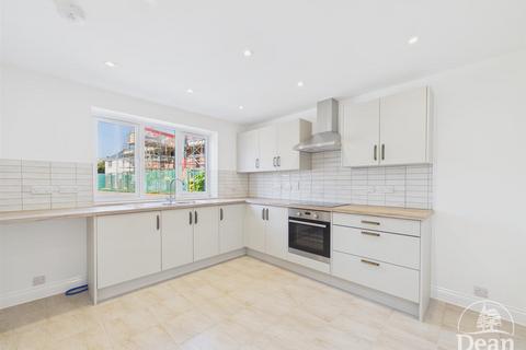 3 bedroom semi-detached house for sale, The Bewdley, Old Dairy Way, Netherend, Lydney
