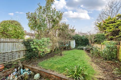 4 bedroom semi-detached house for sale, Perry Rise, London