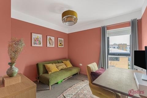 undefined, Bellevalia Court, E5