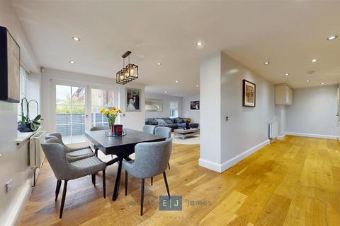 3 bedroom semi-detached house for sale, Knights Walk, Abridge Romford RM4