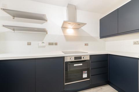 2 bedroom flat to rent, 56 Milnpark Gardens