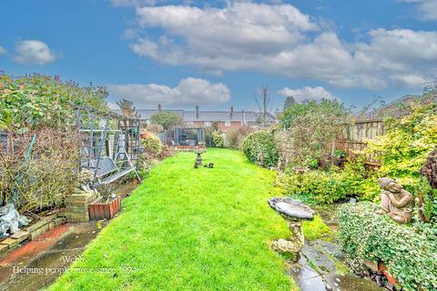 undefined, Falcon close, Walsall WS6