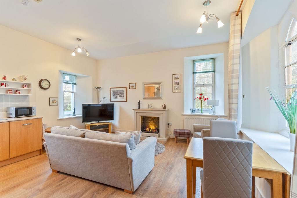 Kitchen/Lounge