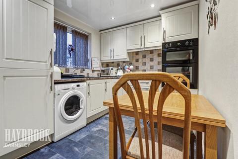 2 bedroom townhouse for sale, Alder Mews, Hoyland