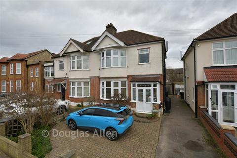 3 bedroom semi-detached house for sale, Broomhill Road, Ilford, Essex