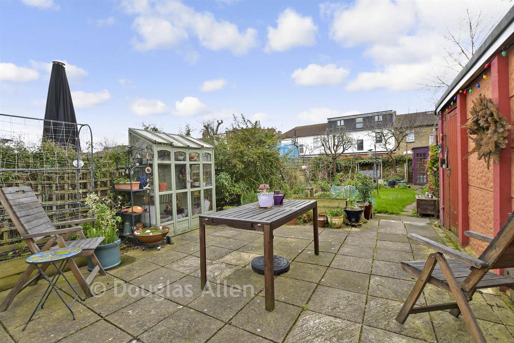 Patio / Decking