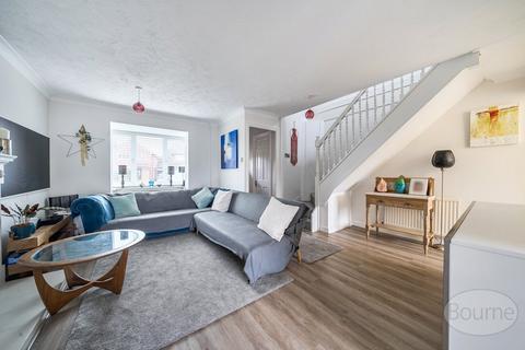 4 bedroom detached house for sale, Woodlark Gardens, Petersfield, Hampshire, GU31