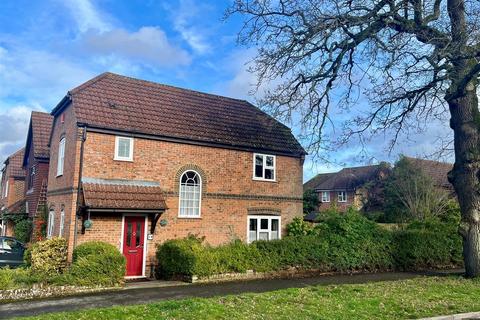 undefined, Lower Moor, Hampshire GU46