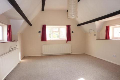 undefined, Bredon, Near Tewkesbury GL20 7EX